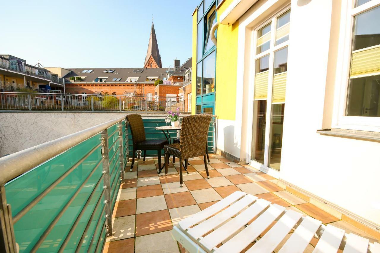 Ferienwohnung Min Herzing Rostock Esterno foto