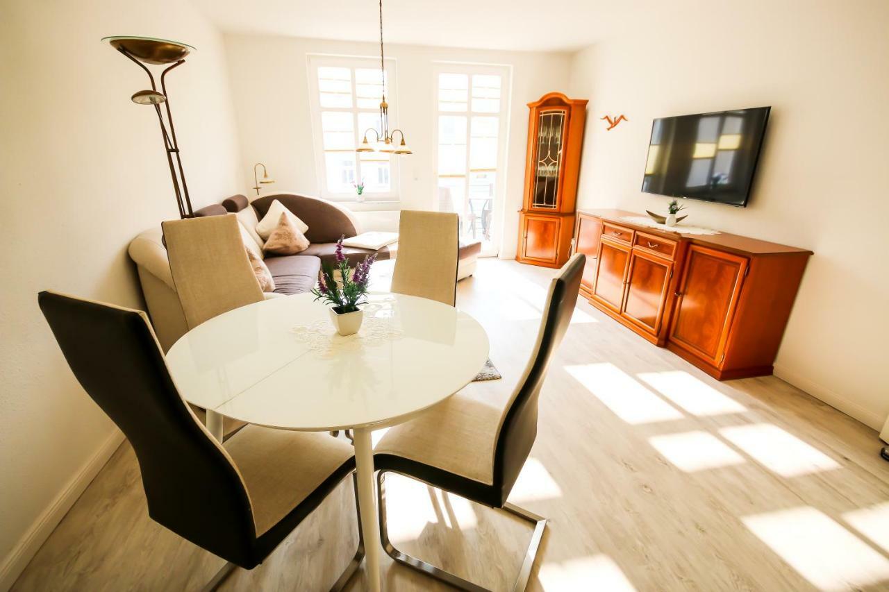 Ferienwohnung Min Herzing Rostock Esterno foto